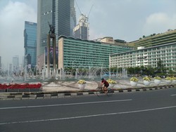 Long Weekend, Begini Lengangnya Lalu Lintas di Bundaran HI Pagi Ini