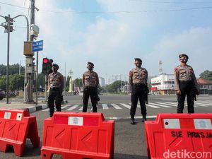 Jangan Lupa! Ini 11 Akses Masuk Jakarta yang Disekat Saat Malam Tahun Baru Jangan Lupa! Ini 11 Akses Masuk Jakarta yang Disekat Saat Malam Tahun Baru