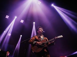 Menyaksikan Kembali Ardhito Pramono di Java Jazz 2020 Menyaksikan Kembali Ardhito Pramono di Java Jazz 2020