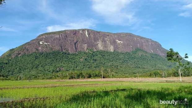 Bukit Kelam di Kalimantan Barat