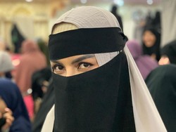 Alasan Five Vi Putuskan Hijrah dan Bercadar