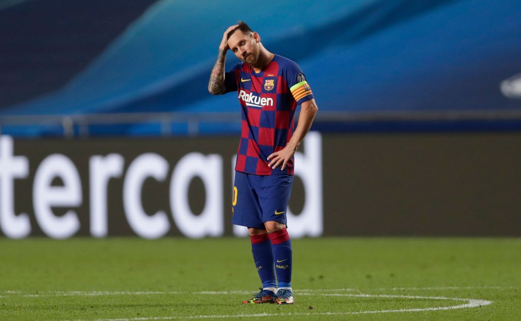 LISBON, PORTUGAL - AUGUST 14: Lionel Messi of FC Barcelona looks dejected during the UEFA Champions League quarter-final match between Barcelona and Bayern Munich at Estadio do Sport Lisboa e Benfica on August 14, 2020 in Lisbon Portugal.  (Photo by Manu Fernandez / Pool via Getty Images)