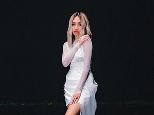 3 Fase Rembulan dari NIKI 3 Fase Rembulan dari NIKI