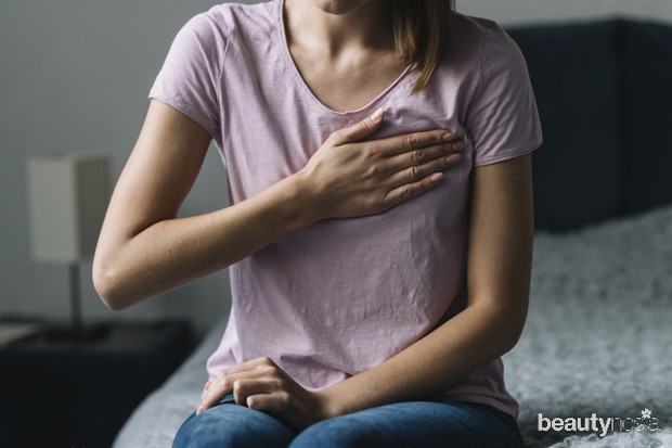 Nyeri di Bagian Payudara Terasa Nyeri di Bagian Payudara