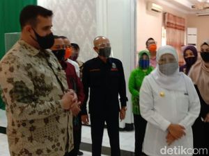 Khofifah Terpukau Lihat Peninggalan Rasulullah di Kota Probolinggo