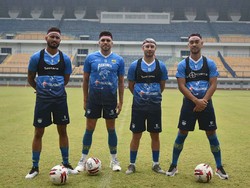 Robert Rene: Pemain Persib Belum Bisa Main 90 Menit