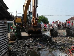 Pengerukan Mandek, Sungai di Pasuruan Terancam Kembali Penuh Sampah