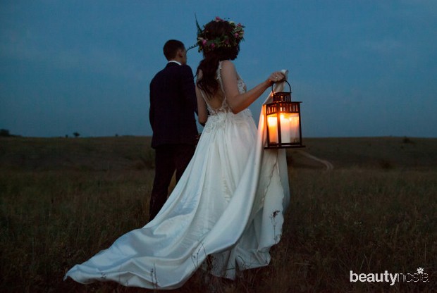 Tanda Siap Menikah/freepik.com kalau kamu sudah percaya dan mampu berkomitmen dengan pasanganmu, ini tandanya kamu dan pasangan sudah siap untuk menikah.