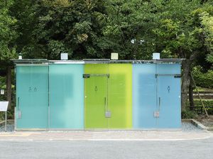 Shibuya Punya Toilet Transparan