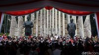 Tokoh Nasional Hadiri Deklarasi KAMI di Tugu Proklamasi