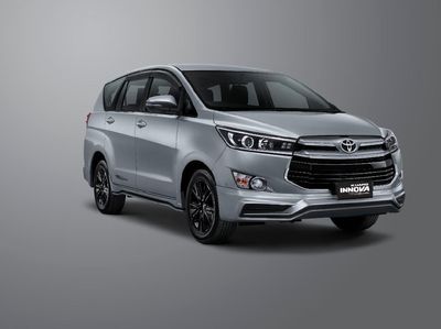 Wajah Toyota Kijang Innova TRD Sportivo Limited yang Makin Sporty