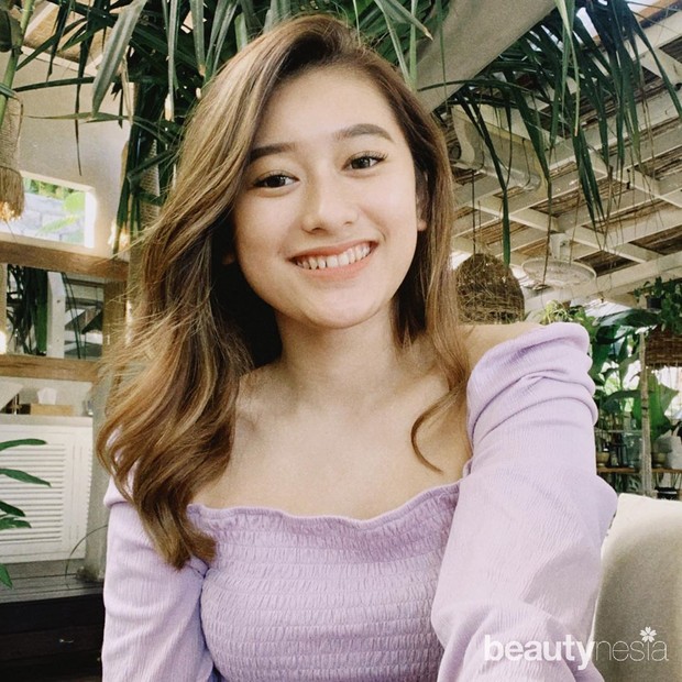 Amanda Caesa/instagram.com/amandacaesaa/ Potret Cantik Amanda Caesa