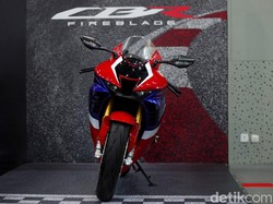 Honda CT125 dan CBR1000RR-R Sudah Bisa Dipesan, Kapan Dikirim ke Konsumen?
