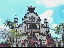 4 Gereja di Bali Bergaya Khas Hindu-Bali, Tertarik Mengunjungi?