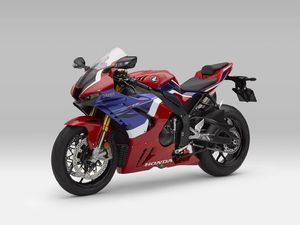 Terinspirasi dari Motor MotoGP, CBR1000RR-R Fireblade Dijual Sampai Rp 1,1 M Terinspirasi dari Motor MotoGP, CBR1000RR-R Fireblade Dijual Sampai Rp 1,1 M