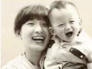 Selama 32 Tahun, Ibu Ini Tak Berhenti Mencari Anaknya yang Diculik