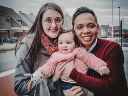 Kisah Manis Bule Belgia Jatuh Cinta hingga Dinikahi Sopir Angkot di Bandung