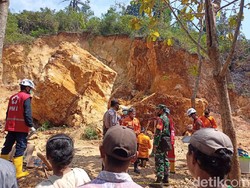 BPBD: 3 Pekerja Tertimbun Longsor Tambang Galian C di Grobogan