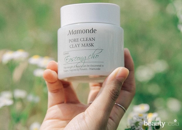 Clay mask dari mamonde ini dapat menyerap minyak dengan baik sehingga membuat kulit tampak lebih sehat