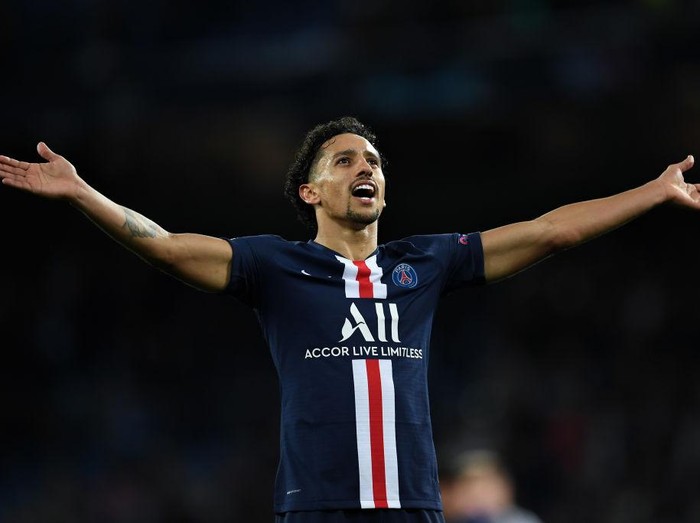 MADRID, SPAIN - NOVEMBER 26: Marquinhos of Paris Saint-Germain celebrates at the end of the UEFA Champions League group A match between Real Madrid and Paris Saint-Germain at Bernabeu on November 26, 2019 in Madrid, Spain. (Photo by David Ramos/Getty Images)