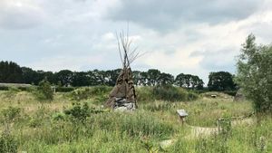 Gubug Kerucut, Model Rumah Penduduk Belanda Zaman Dulu