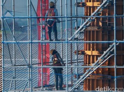 Baja Tak ber-SNI hingga Proyek Dikebut, Ini 3 Masalah Infrastruktur RI