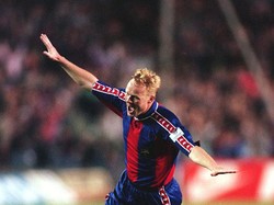 Video 5 Gol Keren Ronald Koeman kala Berseragam Barcelona