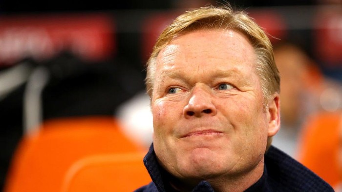 Ronald Koeman AMSTERDAM, NETHERLANDS - NOVEMBER 19: Ronald Koeman, Manager of The Netherlands looks on prior to the UEFA Euro 2020 Qualifier between The Netherlands and Estonia on November 19, 2019 in Amsterdam, Netherlands. (Photo by Dean Mouhtaropoulos/Getty Images)