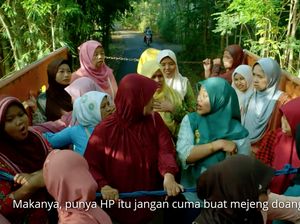 Gibah Bu Tejo Bikin Film Tilik Ditonton 2,4 Juta Views di YouTube Gibah Bu Tejo Bikin Film Tilik Ditonton 2,4 Juta Views di YouTube