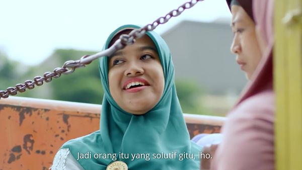 Belajar Gibah dari Bu Tejo di Film Tilik