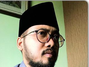 Perjalanan Amar, Transgender yang Viral Karena dari Keluarga Pesantren Perjalanan Amar, Transgender yang Viral Karena dari Keluarga Pesantren
