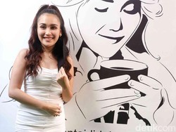 Lama Menjanda, Ayu Ting Ting Merasa Biasa-biasa Saja