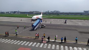 Walikota Farhan: Pesawat Berbadan Lebar Tidak Usah ke Bandung