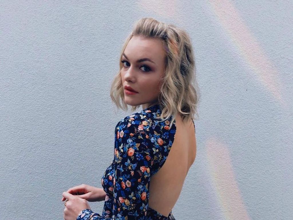 Pesona Artis Cantik yang Akhirnya Mengaku Diperkosa Temannya 5 Tahun Lalu Pesona Artis Cantik yang Akhirnya Mengaku Diperkosa Temannya 5 Tahun Lalu