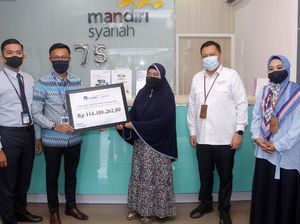 Lindungi 1 Juta Nasabah, AXA Mandiri Bayarkan Klaim Lindungi 1 Juta Nasabah, AXA Mandiri Bayarkan Klaim
