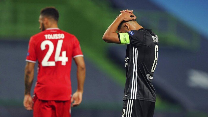 Lyons Houssem Aouar reacts during the Champions League semifinal soccer match between Lyon and Bayern Munich at the Jose Alvalade stadium in Lisbon, Portugal, Wednesday, Aug. 19, 2020. (Miguel A. Lopes/Pool via AP)