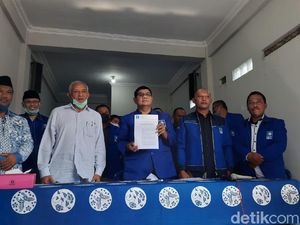 Ketua PAN Sleman Dicopot! Ketua PAN Sleman Dicopot!