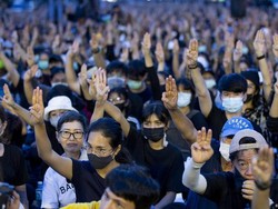 Polisi Thailand Tangkapi Aktivis Pro-Demokrasi