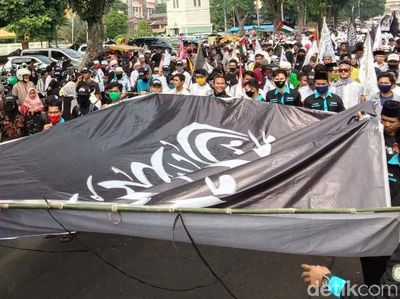Potret Warga Medan Tumpah Ruah Peringati 1 Muharam