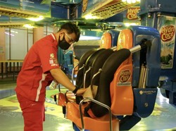 Liburan Keluarga yang Aman dan Nyaman di Trans Studio Bandung