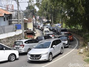 Libur Panjang, Wisatawan Padati Kawasan Lembang