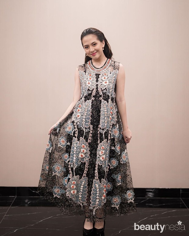 Adhisty Zara/instagram.com/zaraadhsty/ Prestasi Adhisty Zara