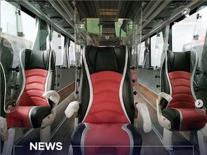 Bus New Normal yang Ada Penyekatnya Bus New Normal yang Ada Penyekatnya
