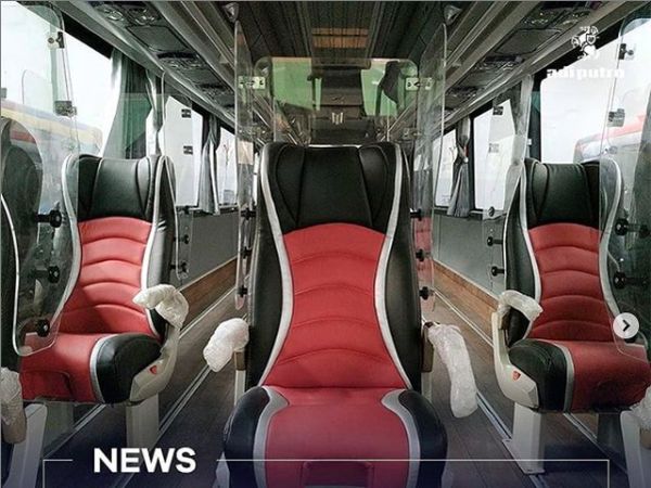 Bus New Normal yang Ada Penyekatnya