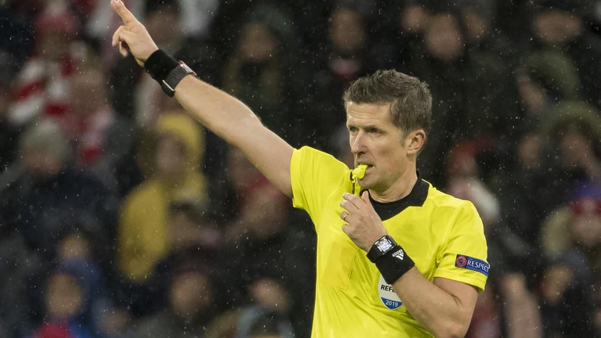 Daniele Orsato ditunjuk sebagai wasit final Liga Champions antara PSG vs Bayern. (Foto: AFP/ODD ANDERSEN)