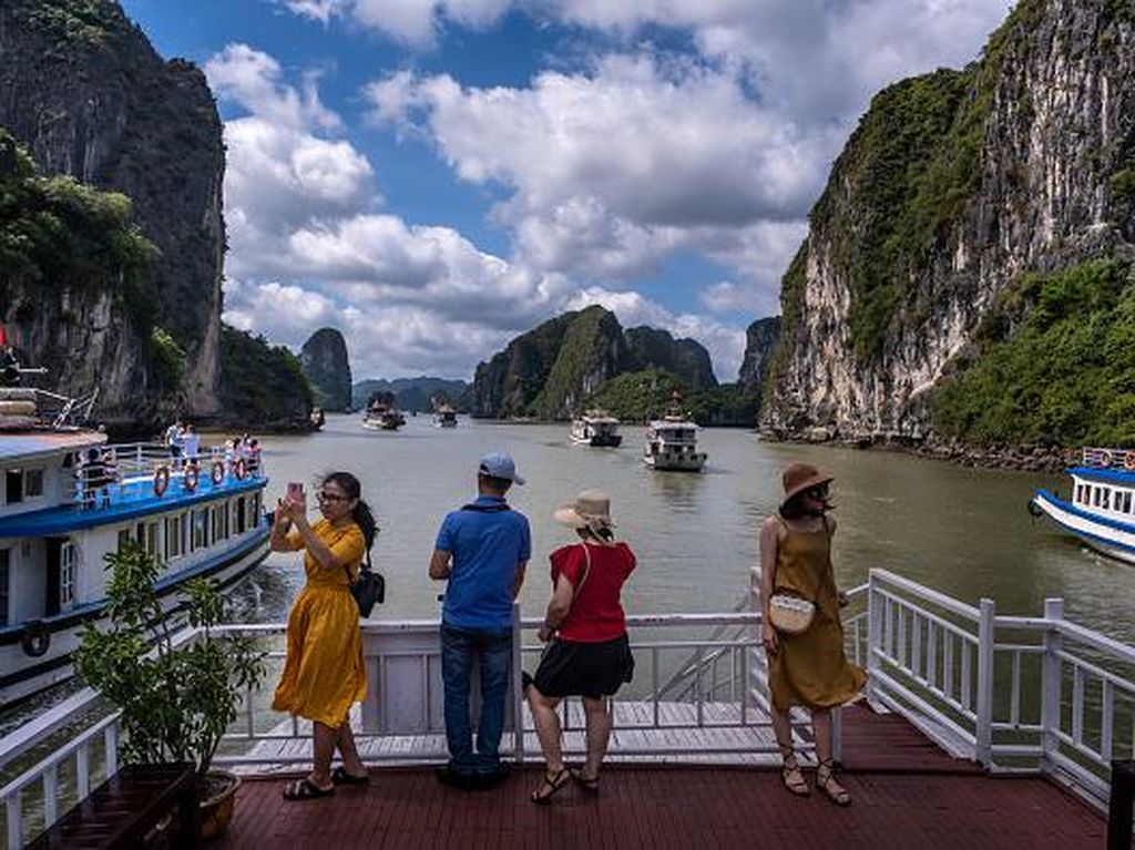 Susul Filipina dan Thailand, Vietnam Juga Terima Turis Internasional