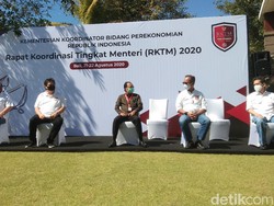 Menteri-menteri Rapat di Bali, Bahas Penanganan Corona-Pemulihan Ekonomi