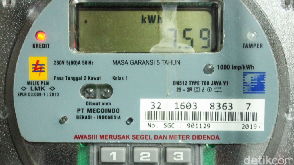 Listrik gratis dan diskon tarif listrik dari PT PLN (Persero) diperpanjang hingga Desember 2020. Anggarannya akan ditambah.