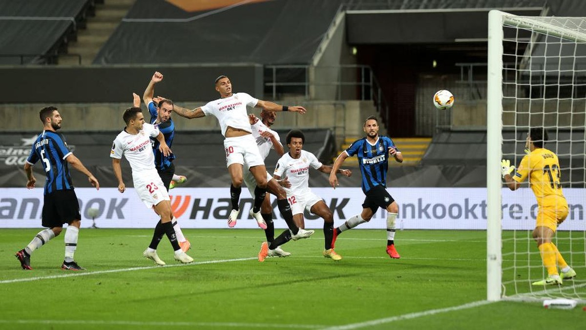 Inter Milan vs Sevilla imbang 2-2 di babak pertama (Foto: Getty Images/Lars Baron)