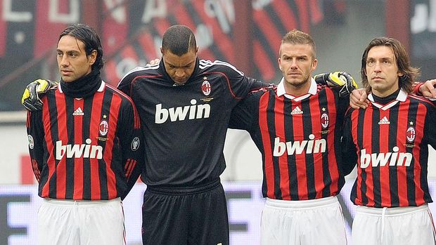 MILAN, ITALY - JANUARY 17:  Alessandro Nesta, Dida, David Beckham and Andrea Pirlo of Milan before the Serie A match between Milan and Siena at Stadio Giuseppe Meazza on January 17, 2010 in Milan, Italy.  (Photo by Giuseppe Bellini/Getty Images)